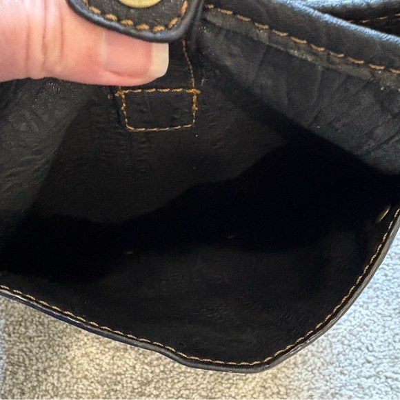 Valentino By Serendipity Valentino Black Leather Crossbody Bag - Picture 6 of 12